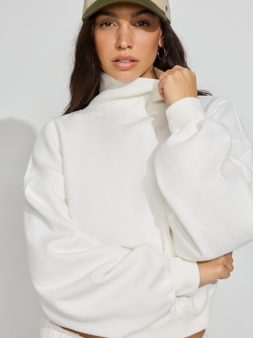 NWT Garage Cream Bubble Mock Neck Sweatshirt